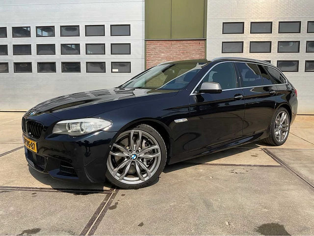 2013 bmw 5-serie touring m550xd personenauto - afbeelding 1 van  72