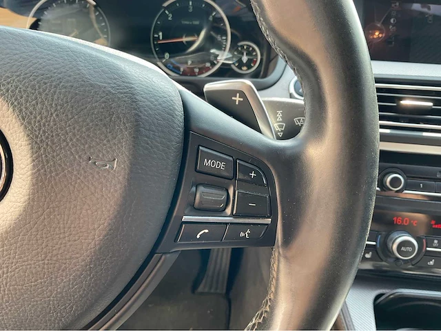 2013 bmw 5-serie touring m550xd personenauto - afbeelding 25 van  72