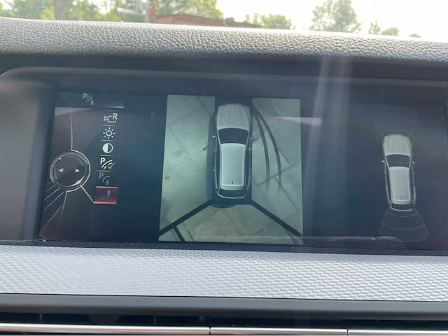 2013 bmw 5-serie touring m550xd personenauto - afbeelding 30 van  72