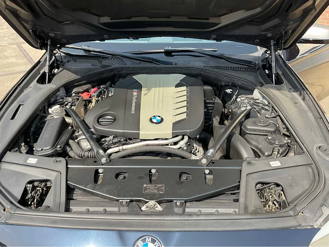 2013 bmw 5-serie touring m550xd personenauto - afbeelding 53 van  72