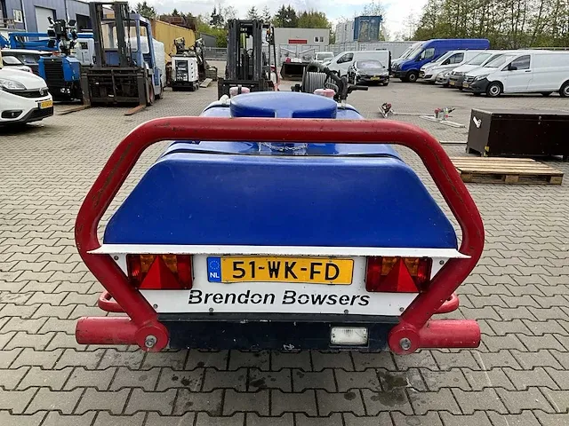 2013 brendon bowsers bb1000 hogedrukreiniger op aanhangwagen - afbeelding 9 van  13