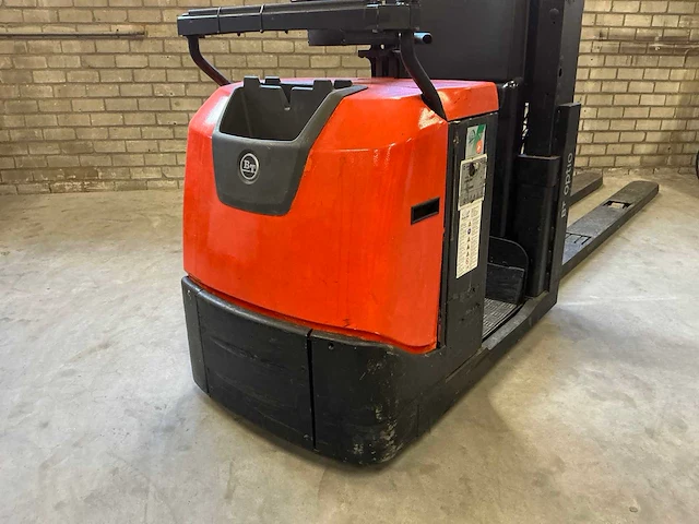 2013 bt ose180 xp elektrische palletwagen - afbeelding 12 van  15