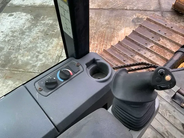 2013 caterpillar d3k2 lgp bulldozer - afbeelding 13 van  23