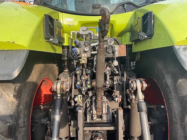 2013 claas axion 950 c-matic vierwielaangedreven landbouwtractor - afbeelding 25 van  49