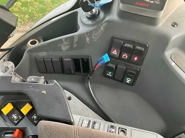 2013 claas axion 950 c-matic vierwielaangedreven landbouwtractor - afbeelding 40 van  49