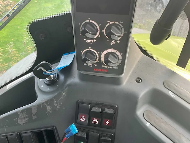 2013 claas axion 950 c-matic vierwielaangedreven landbouwtractor - afbeelding 41 van  49