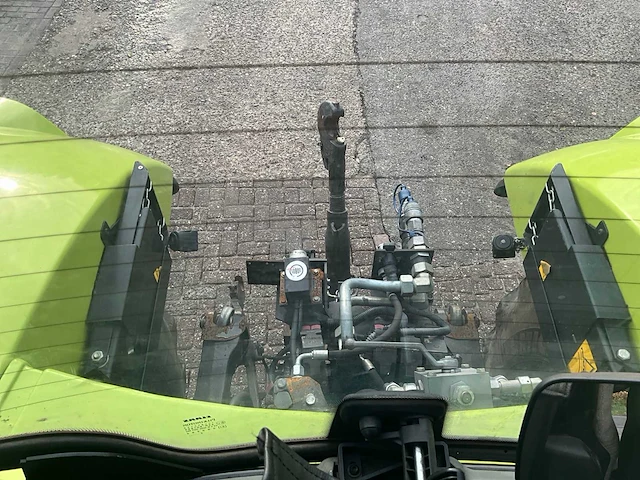 2013 claas axion 950 c-matic vierwielaangedreven landbouwtractor - afbeelding 43 van  49