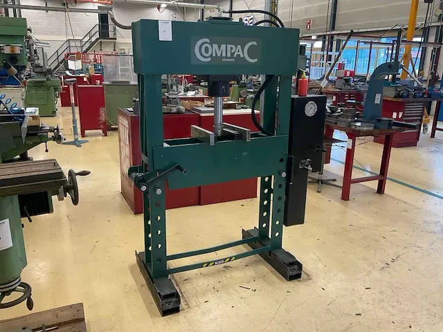 2013 compac ep40-d g5 hydraulische pers - afbeelding 12 van  19