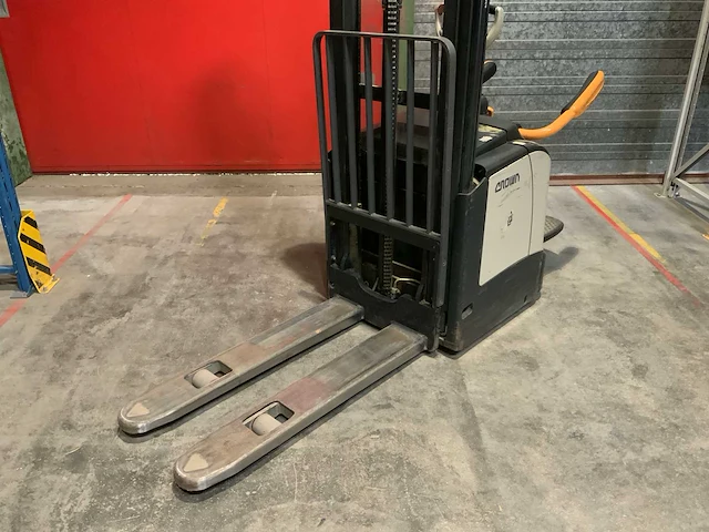 2013 crown et4000 1.2tf stapelaar - afbeelding 8 van  15