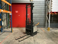 2013 crown et4000 1.2tf stapelaar - afbeelding 1 van  15