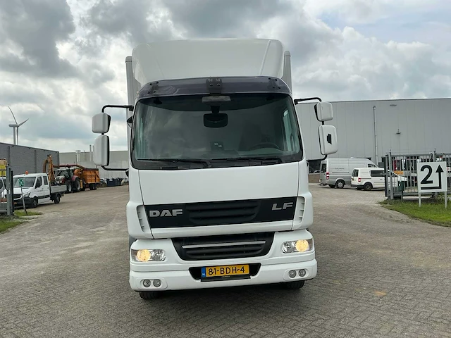 2013 daf fa lf55 vrachtwagen - afbeelding 12 van  25