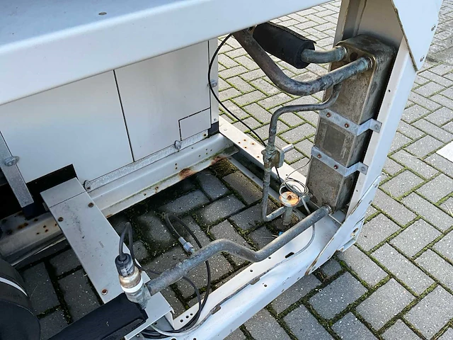2013 daikin ewad300d-xr007 koelinstallatie - afbeelding 8 van  21