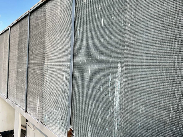 2013 daikin ewad300d-xr007 koelinstallatie - afbeelding 9 van  19