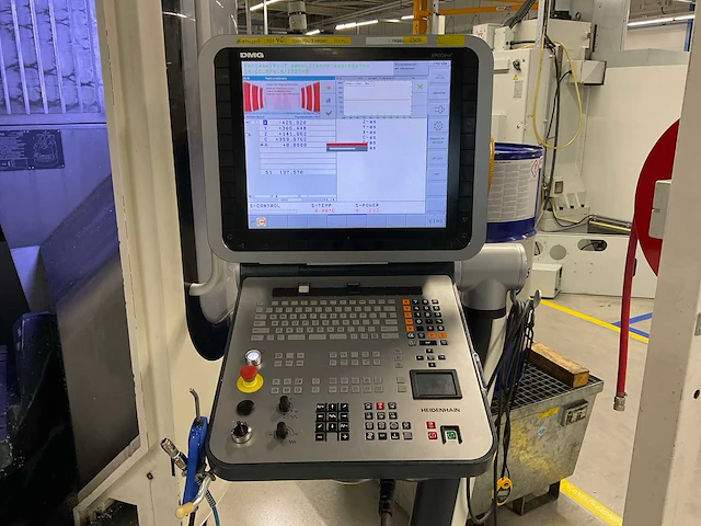 2013 dmg mori seiki dmu 75 monoblock cnc freesmachine - afbeelding 11 van  46