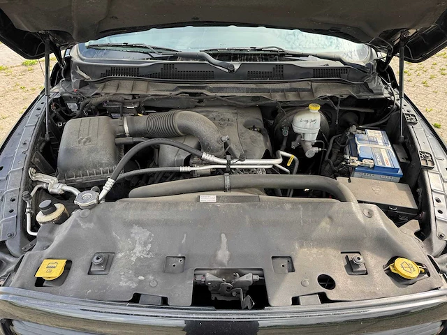 2013 dodge ram 1500 5.7 v8 cc 5'7 - afbeelding 18 van  29