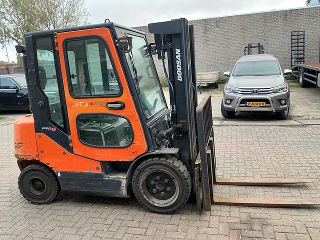 2013 doosan d30s-5 vorkheftruck - afbeelding 34 van  39
