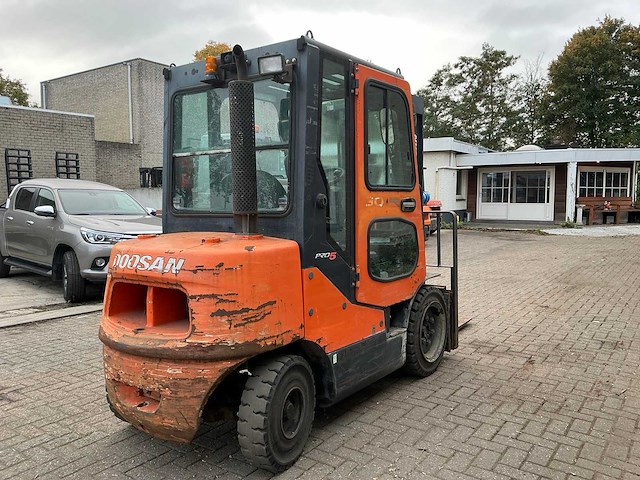 2013 doosan d30s-5 vorkheftruck - afbeelding 35 van  39