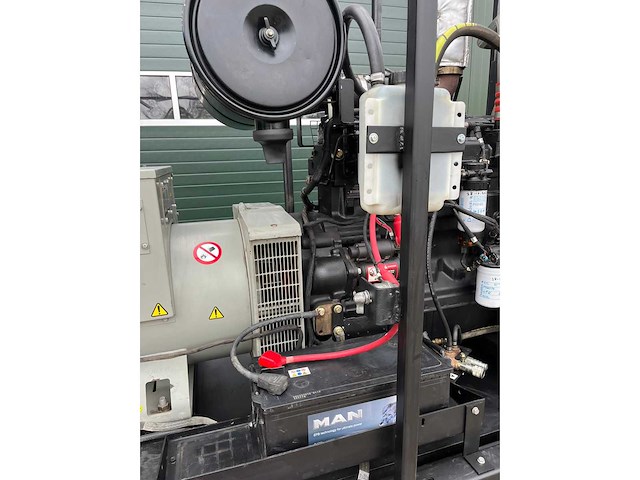 2013 doosan g 150 kva stroomgenerator - afbeelding 7 van  14