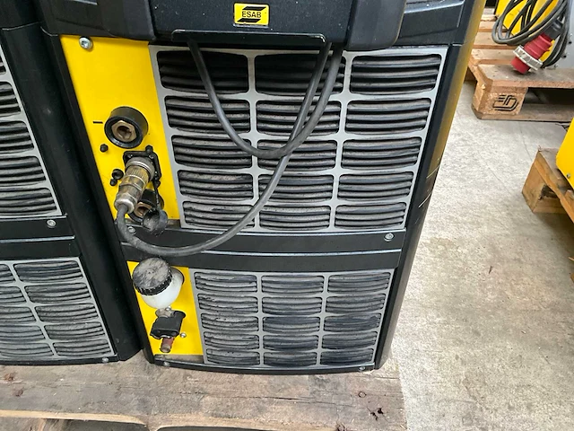2013 esab mig 4000iw mig lasapparaat - afbeelding 2 van  7