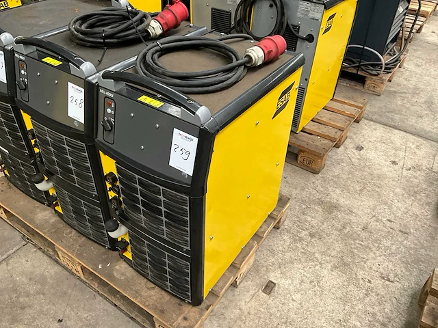 2013 esab mig 4000iw mig lasapparaat - afbeelding 1 van  6