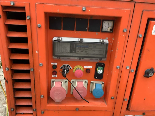 2013 europower generators eps113tde stroom aggrgaat 11 kva - afbeelding 10 van  12