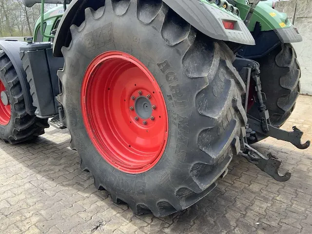 2013 fendt 513 vario vierwielaangedreven landbouwtractor - afbeelding 22 van  26