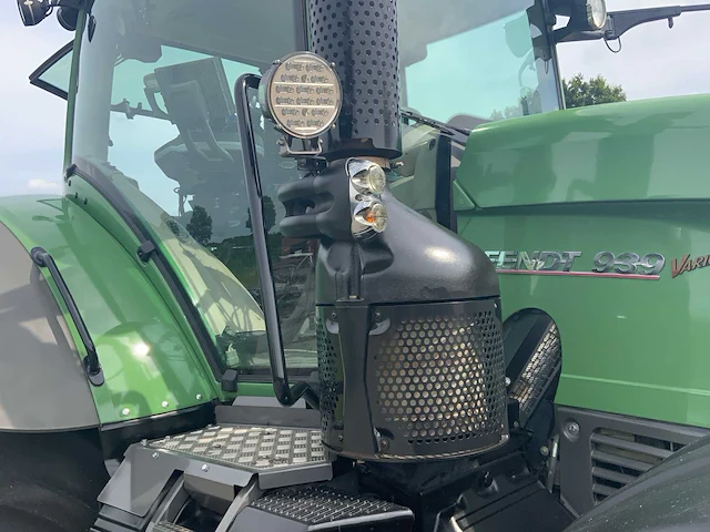 2013 fendt 939 vario profi plus vierwielaangedreven landbouwtractor - afbeelding 11 van  43