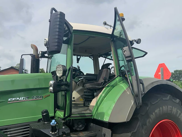 2013 fendt 939 vario profi plus vierwielaangedreven landbouwtractor - afbeelding 15 van  43