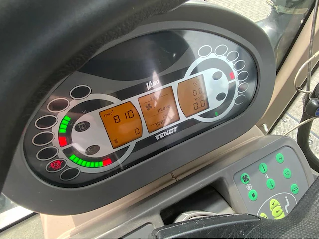 2013 fendt 939 vario vierwielaangedreven landbouwtractor - afbeelding 31 van  43