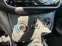 2013 fiat punto evo personenauto - afbeelding 5 van  14