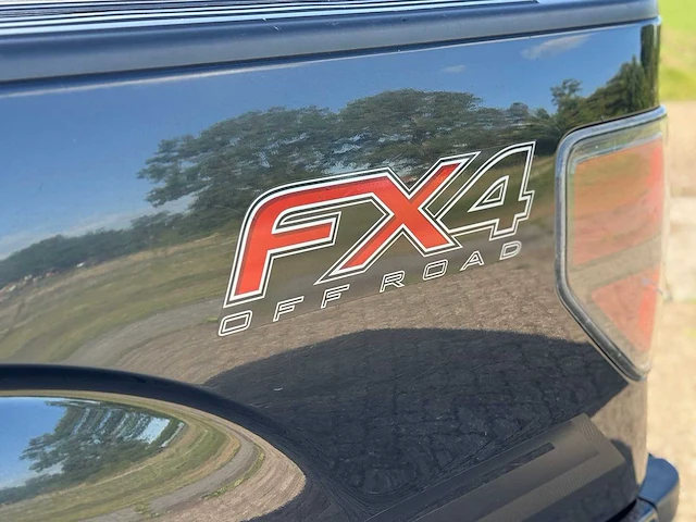 2013 ford f-150 fx-4 bedrijfswagen - afbeelding 4 van  28