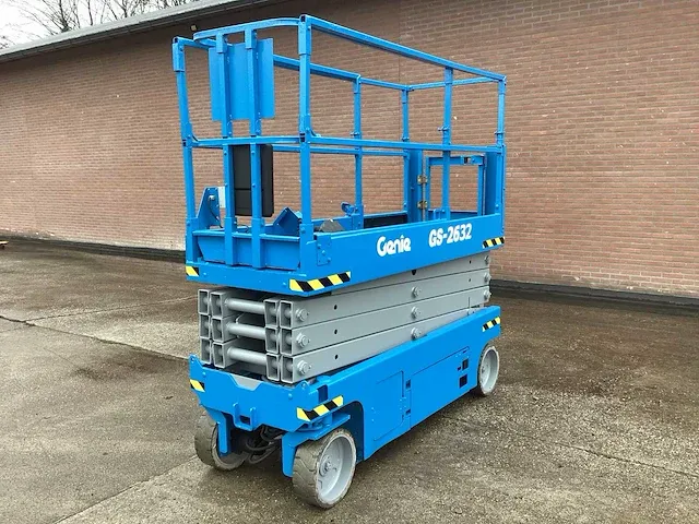 2013 genie gs-2632 hoogwerker - afbeelding 1 van  13