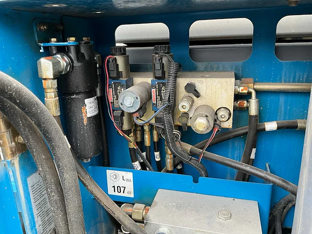 2013 genie gs-4390rt hoogwerker 4x4 - afbeelding 9 van  29