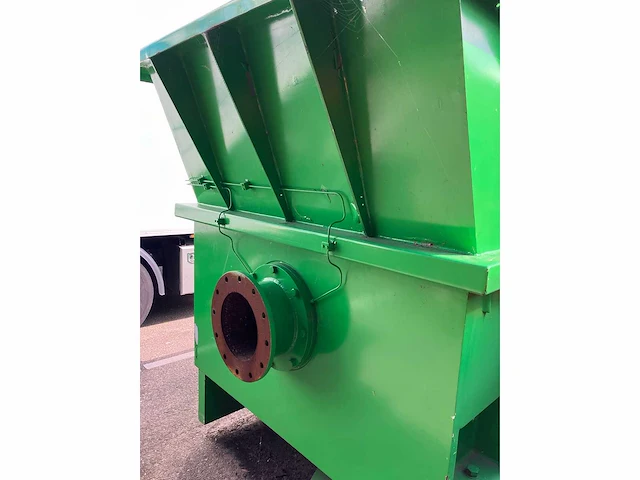 2013 grondpomp met hydraulische powerpack / engine 2 x deutz tcd 2015 v6 - afbeelding 17 van  20
