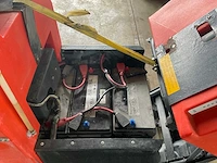 2013 hako hakomatic b100r zelfrijdende schrob- zuigmachine - afbeelding 10 van  21