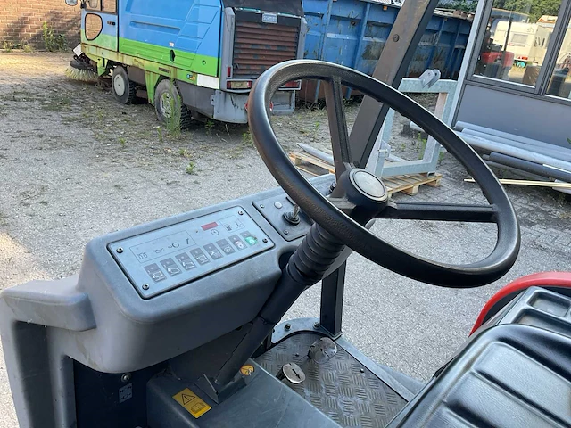 2013 hako jonas 1500 v straatveegmachine - afbeelding 8 van  11