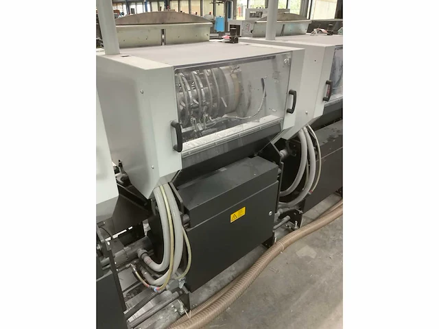 2013 heidelberg saddlesticher st 500 en stichmaster verzamelhechtmachine - afbeelding 28 van  45