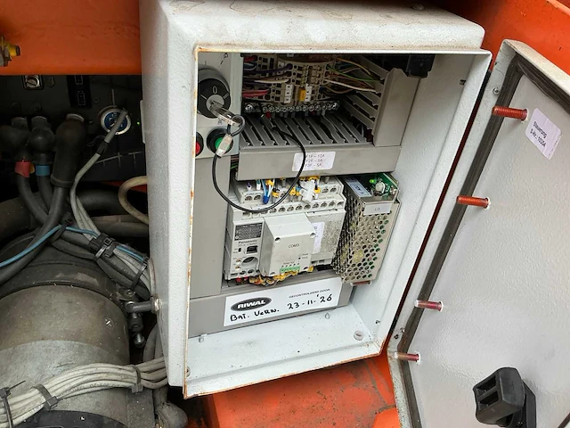 2013 holland lift ecostar hl - 11816 hoogwerker - afbeelding 19 van  28