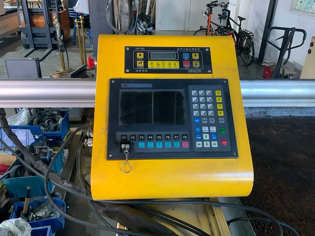 2013 huayuan lgk-120 igbt cnc plasmasnijmachine - afbeelding 9 van  14