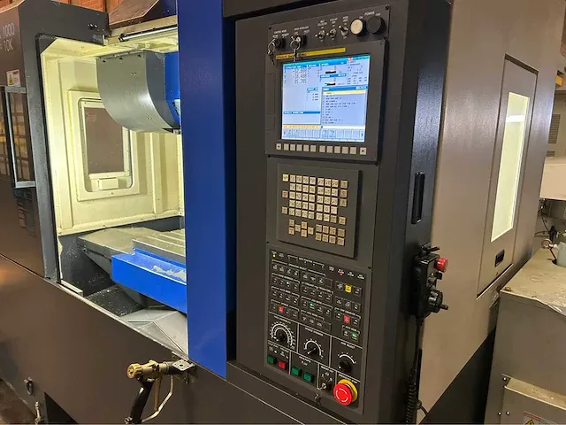 2013 hwacheon vesta 1000 cnc bewerkingscentrum - afbeelding 14 van  17