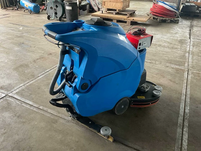 2013 ipc s70bt70 schrob- zuigmachine - afbeelding 7 van  13