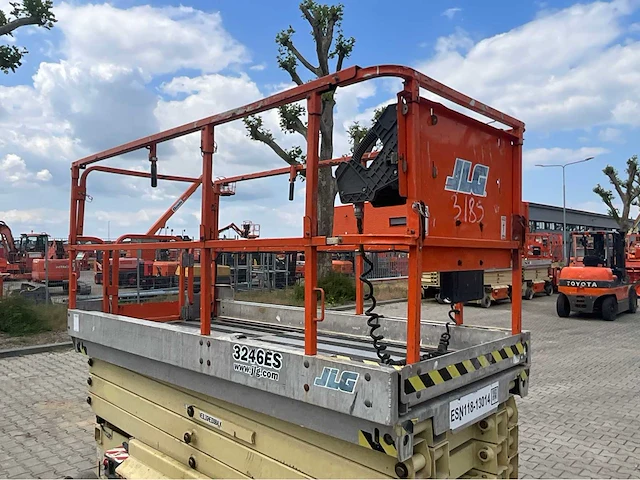 2013 jlg 3246es hoogwerker - afbeelding 14 van  31
