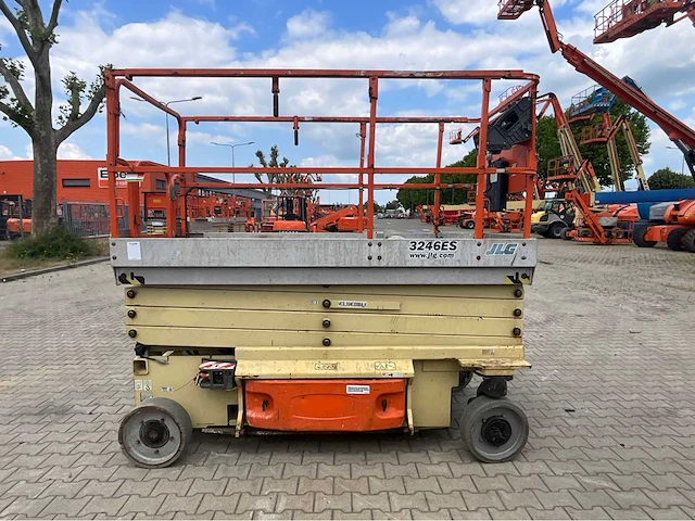2013 jlg 3246es hoogwerker - afbeelding 7 van  31