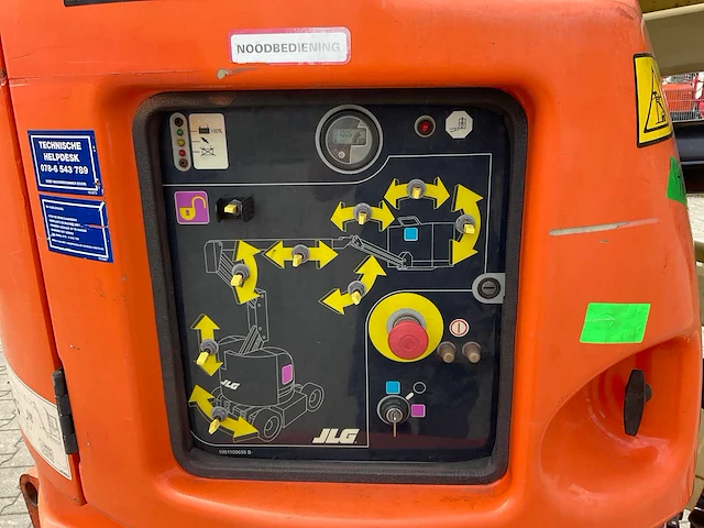 2013 jlg e300ajp hoogwerker - afbeelding 10 van  31