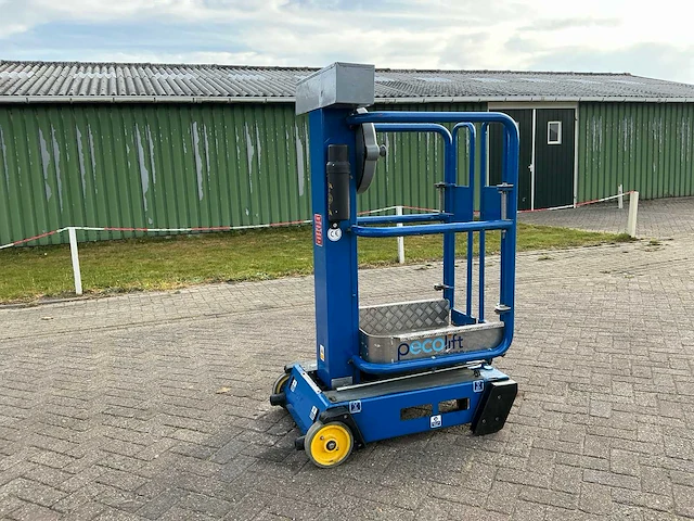 2013 jlg pecolift hoogwerker - afbeelding 1 van  8