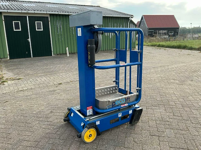 2013 jlg pecolift hoogwerker - afbeelding 1 van  9