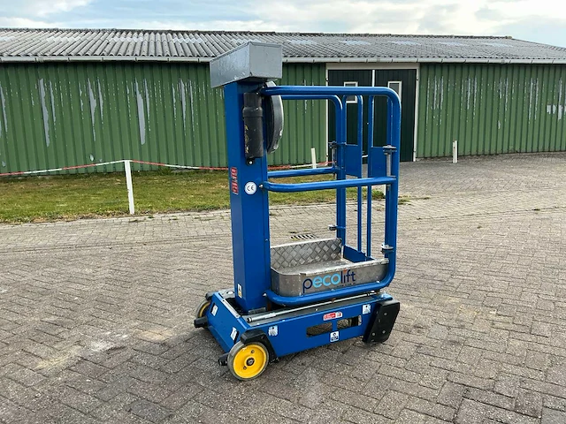 2013 jlg pecolift hoogwerker - afbeelding 1 van  10