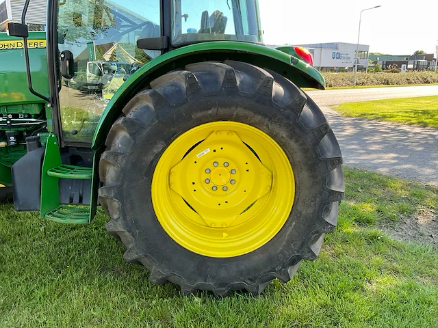 2013 john deere 5100m vierwielaangedreven landbouwtractor - afbeelding 6 van  29
