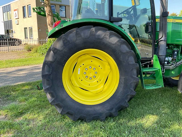 2013 john deere 5100m vierwielaangedreven landbouwtractor - afbeelding 7 van  29