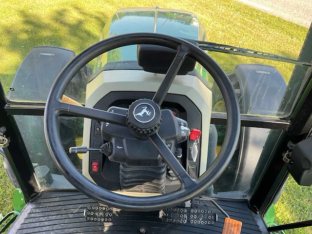 2013 john deere 5100m vierwielaangedreven landbouwtractor - afbeelding 13 van  29